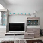 Townhouse On The 1st Line By Altamarhomes