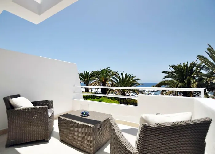 Apartament Townhouse On The 1st Line By Altamarhomes *