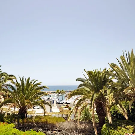 Townhouse On The 1st Line By Altamarhomes