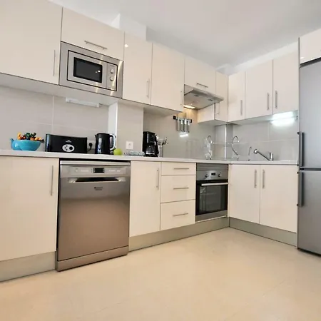 Townhouse On The 1st Line By Altamarhomes * אדחה