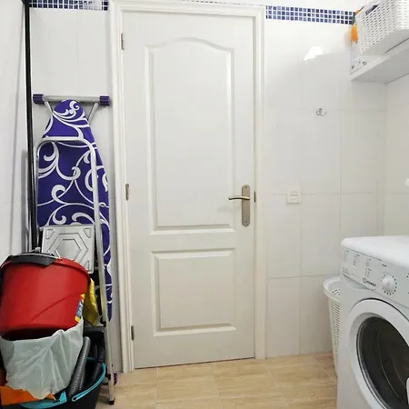 דירה Townhouse On The 1st Line By Altamarhomes