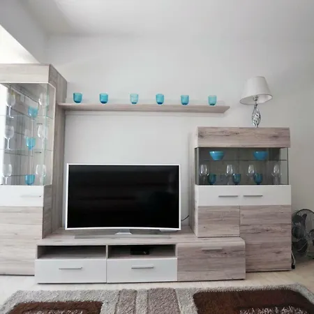 Townhouse On The 1st Line By Altamarhomes